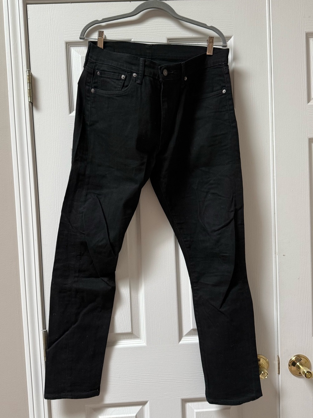 Levi black jeans